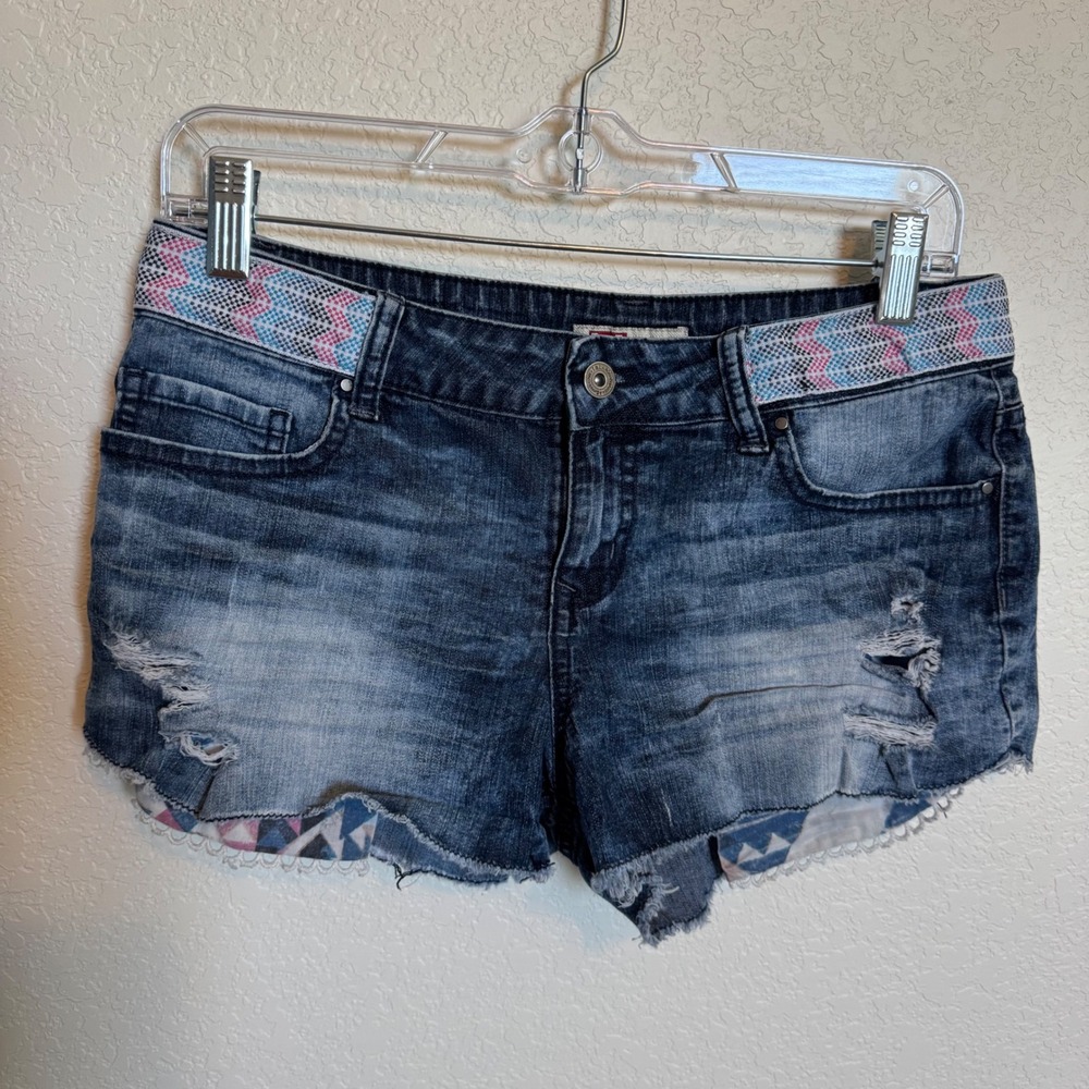 Y2K Indie Low Rise LEI Denim Shorts Size 11/12 Blue